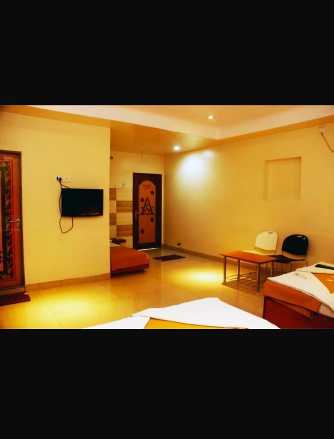 Hotel Apple Sai Residency Shirdi Exterior foto